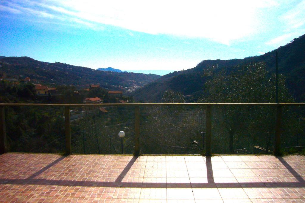Agriturismo Olivarancio Leivi Bilik gambar