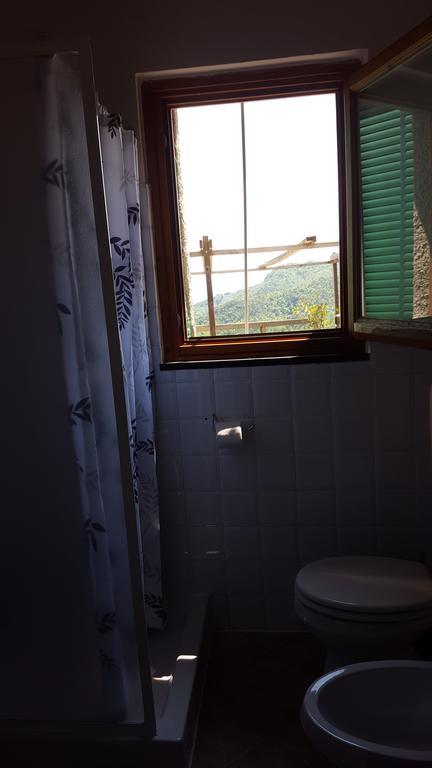 Agriturismo Olivarancio Leivi Luaran gambar